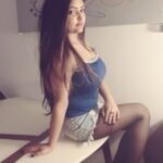 Versha-andheri-metro-escort (1)