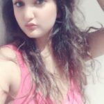 Versha-andheri-metro-escort (5)